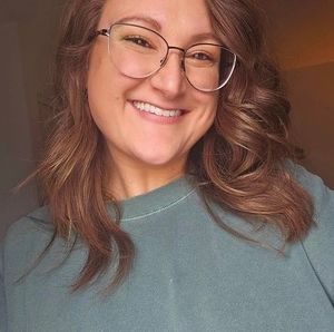 Meet your Posher, Jenna